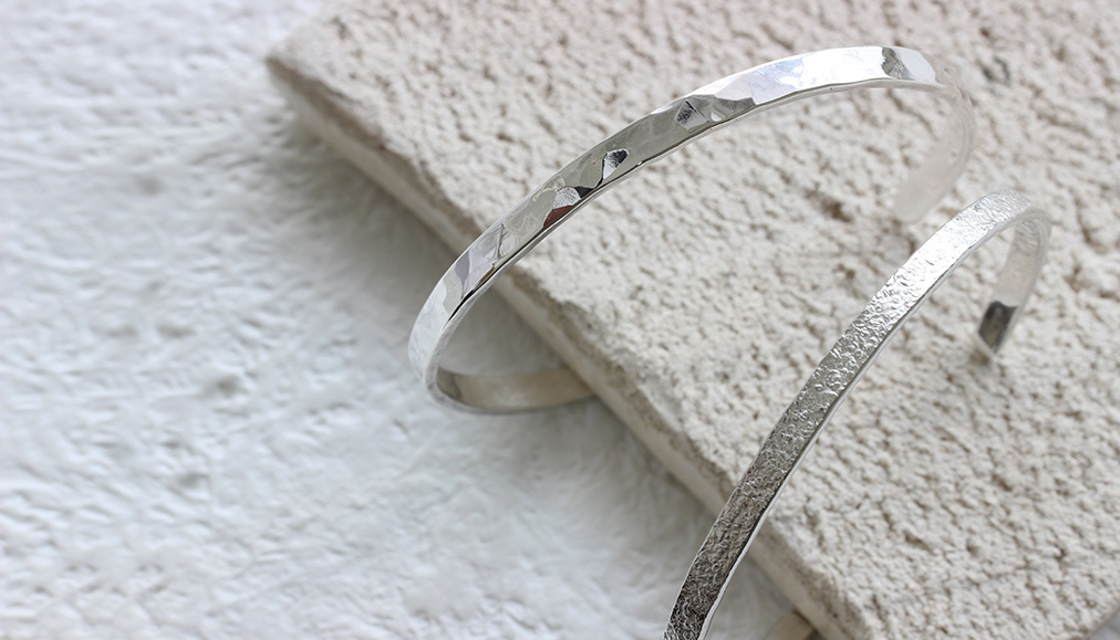 バングルトップ